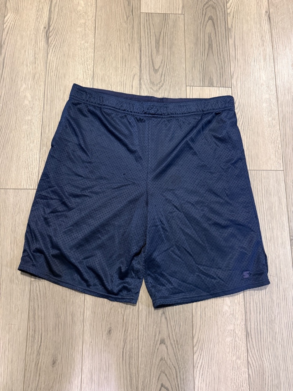 Boy size 18 Athletic Mesh Shorts in good used condition